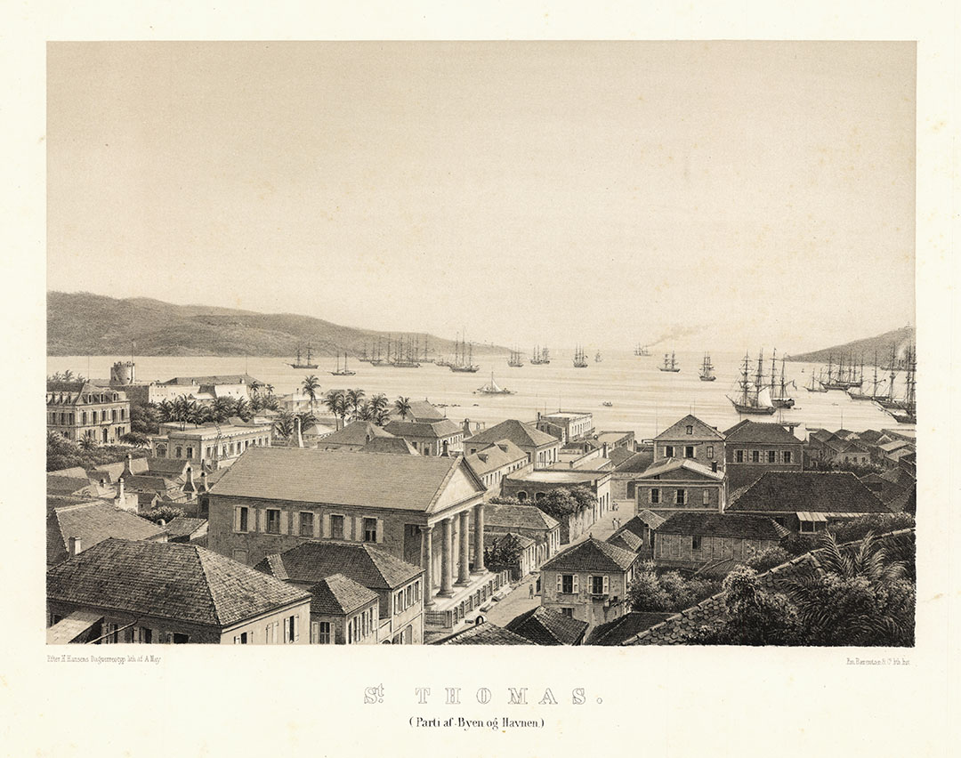 St. Thomas. : (Parti af Byen og Havnen.) (Town of Charlotte Amalie.)
